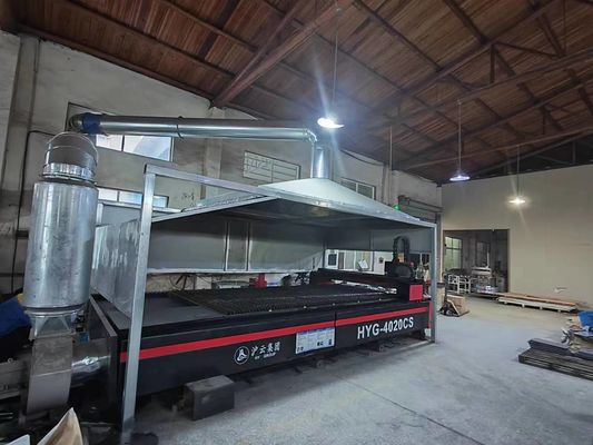 Đặt hàng trực tiếp CNC Stainless Steel Metal Sheet Fiber Laser Cutting Machine cho cửa hàng thực phẩm