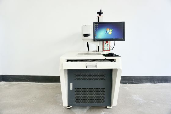 Máy đánh dấu bằng sợi laser di động để đánh dấu hình ảnh kim loại