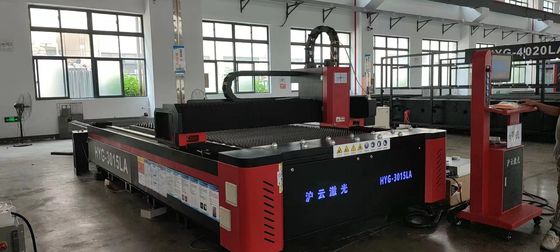 3015 Máy cắt laser sợi 1000W 1500W 2000W 3000W với cấu hình kiểu Gantry